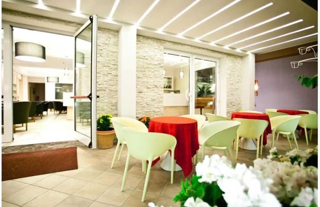 Hotel 2000 Sweet Comfort *** Gatteo Mare-1